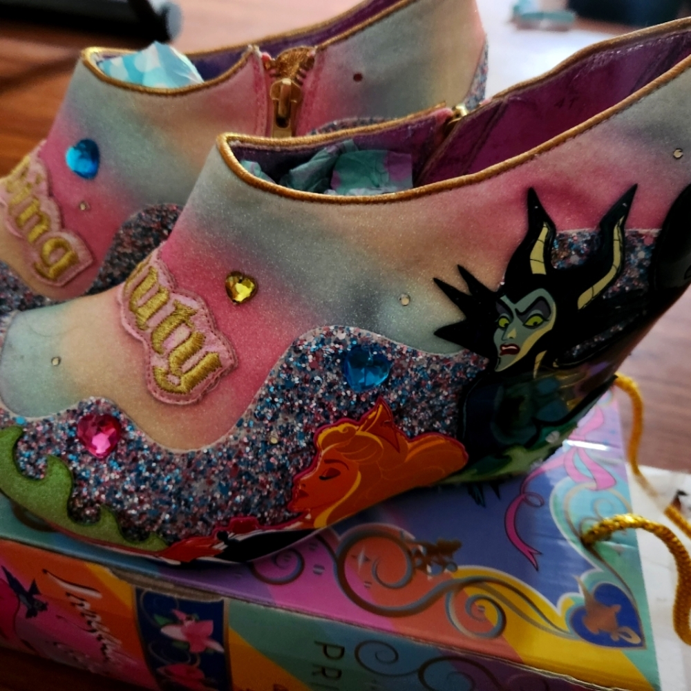 Sleeping beauty and maleficant Irregular choice heels wedges 41